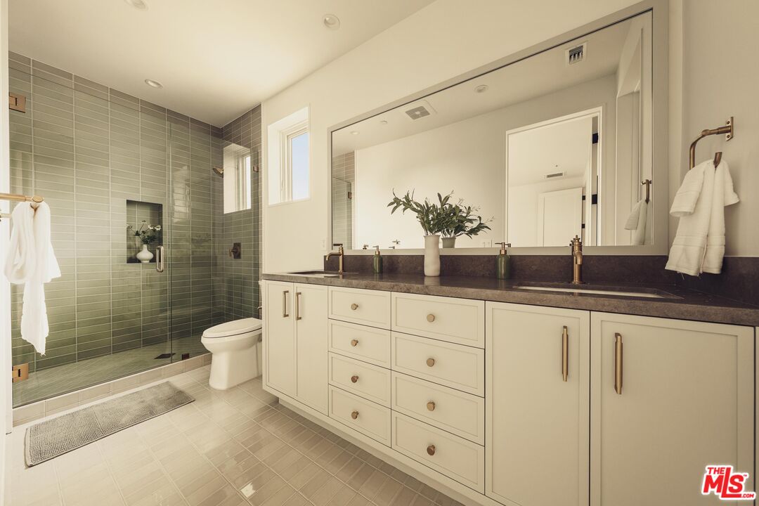 MLS #25527211 image #38