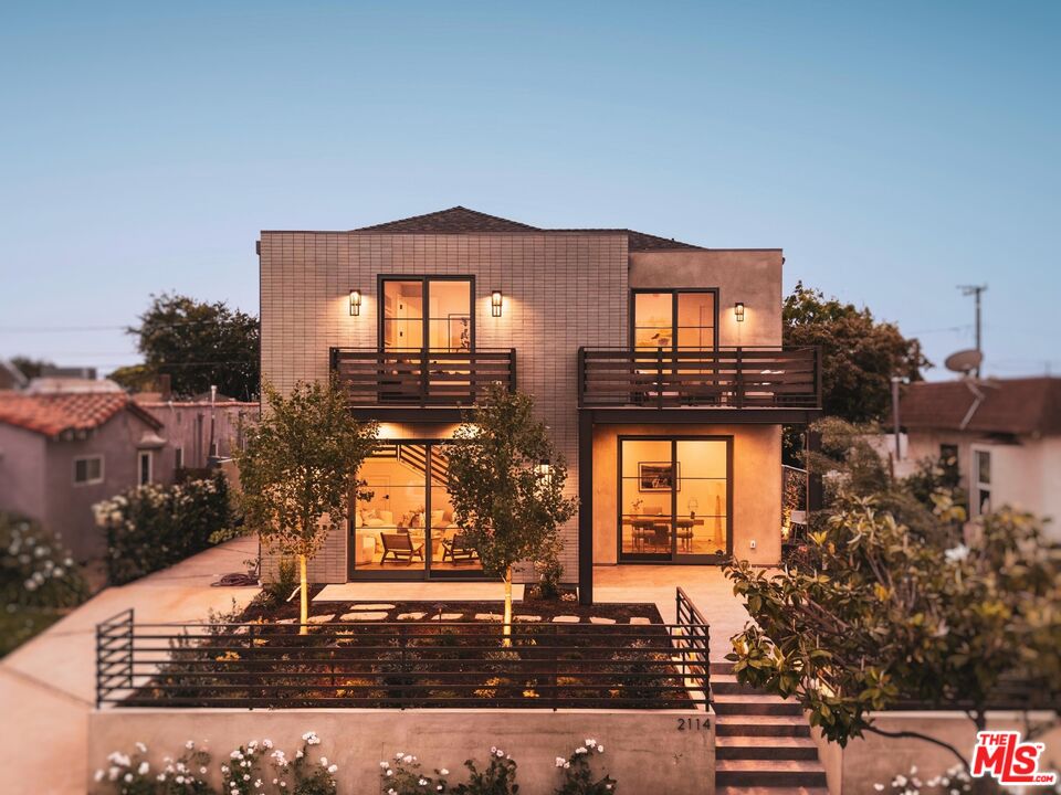 MLS #25527211 image #0