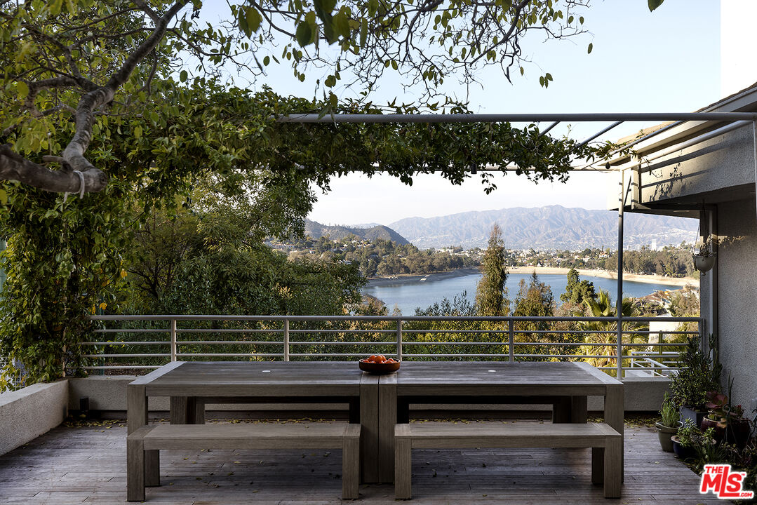 MLS #25527225 image #10