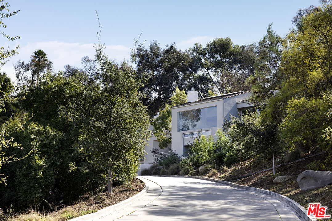 MLS #25527225 image #18