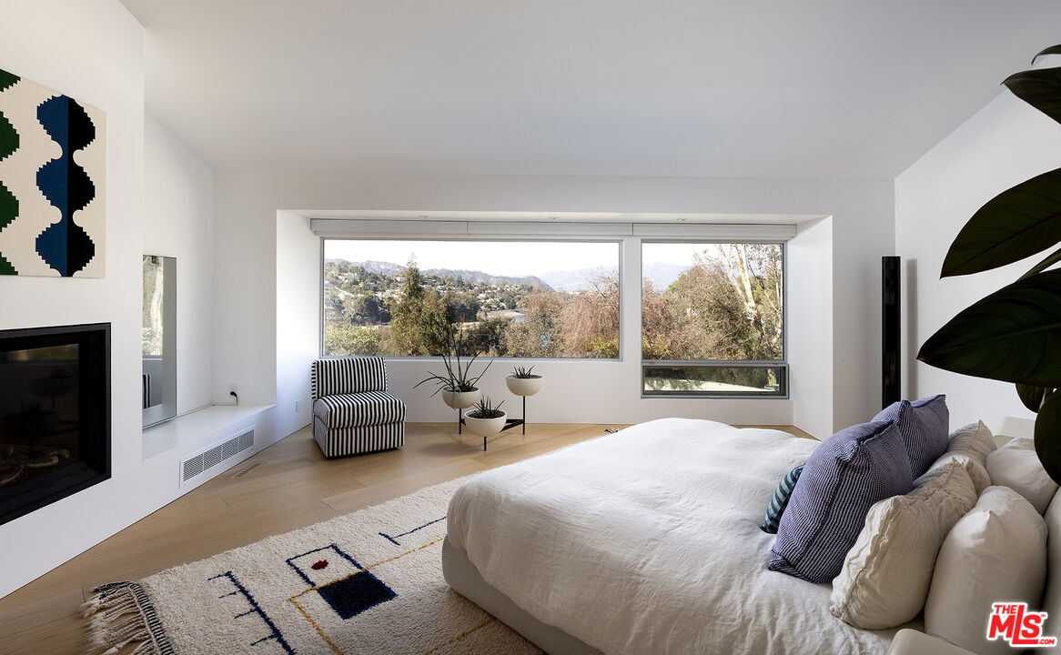 MLS #25527225 image #4