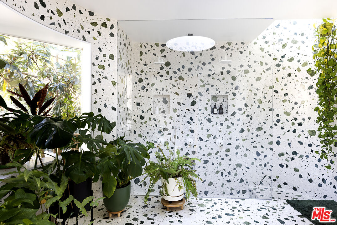 MLS #25527225 image #6