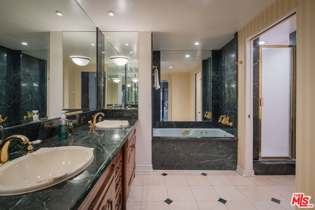 MLS #25527615 image #20