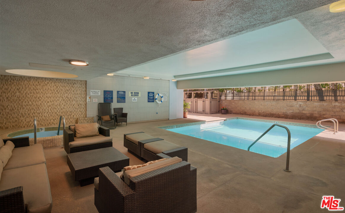 MLS #25527615 image #24