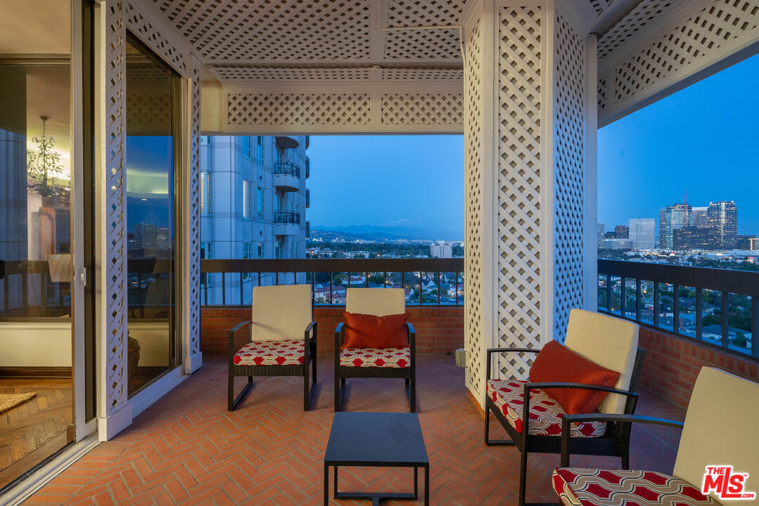 MLS #25527615 image #28