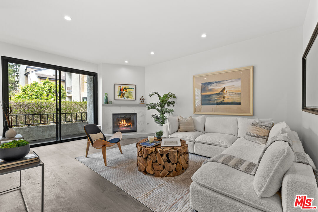 MLS #25527807 image #0