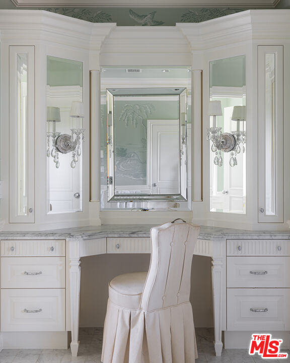 MLS #25528157 image #23