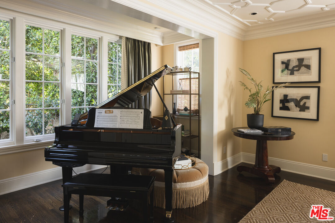 MLS #25528157 image #8