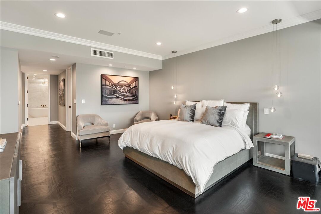 MLS #25528423 image #14