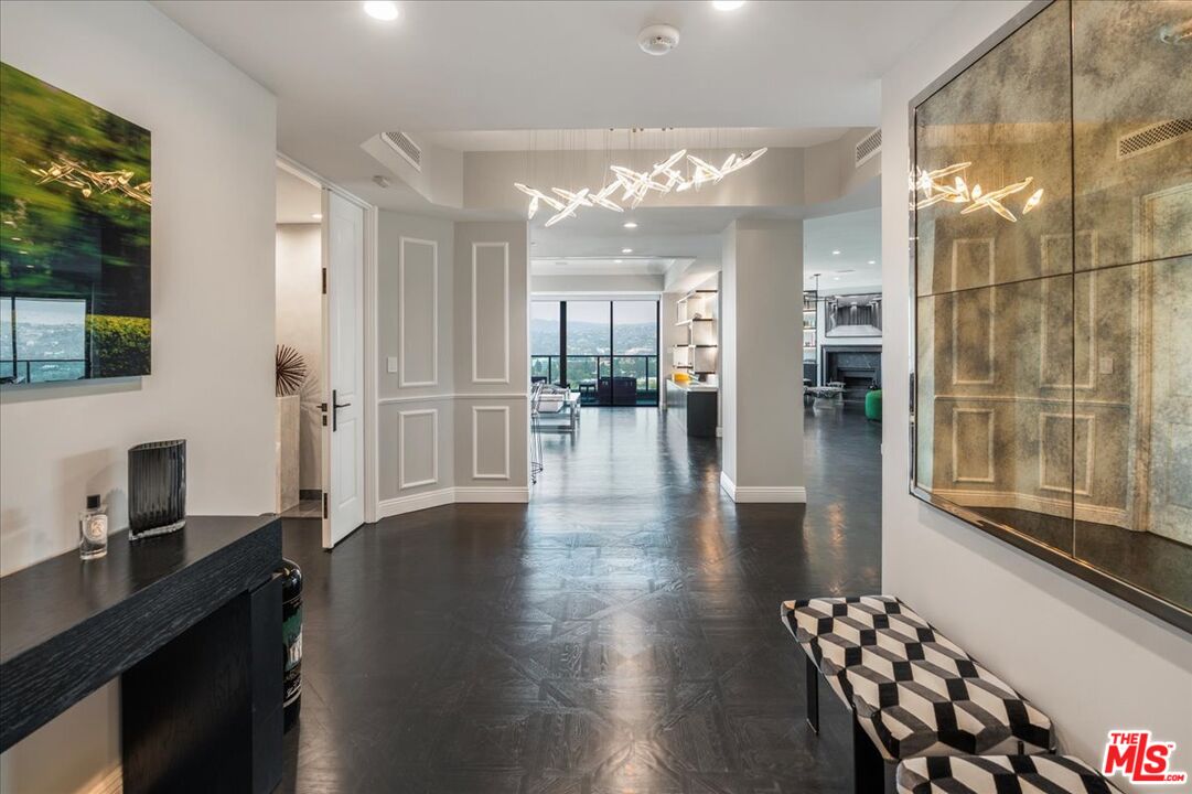 MLS #25528423 image #17