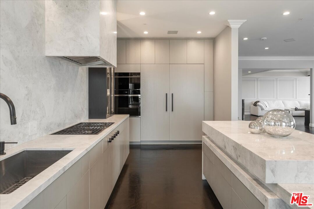 MLS #25528423 image #21