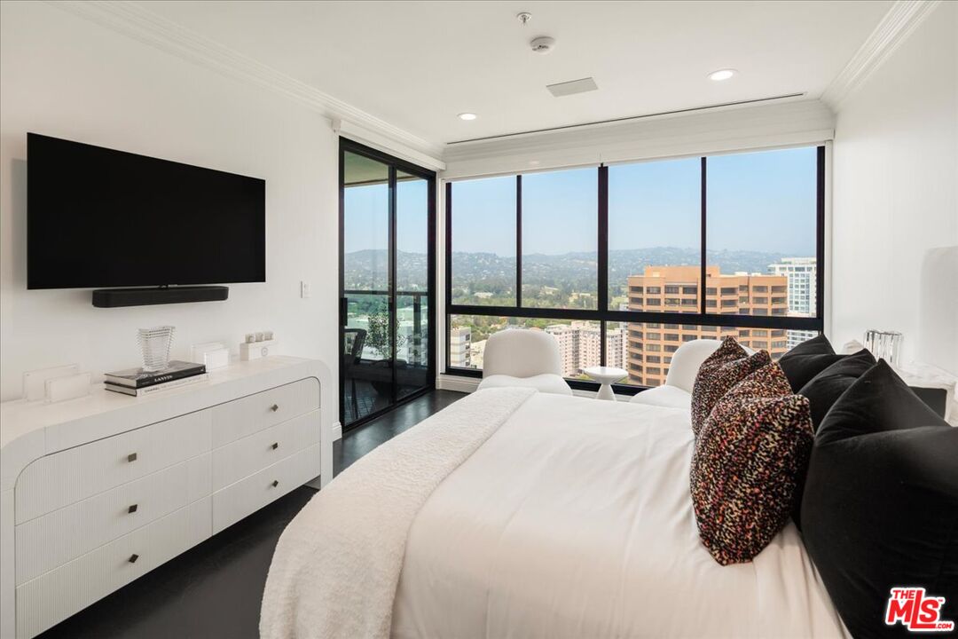 MLS #25528423 image #24