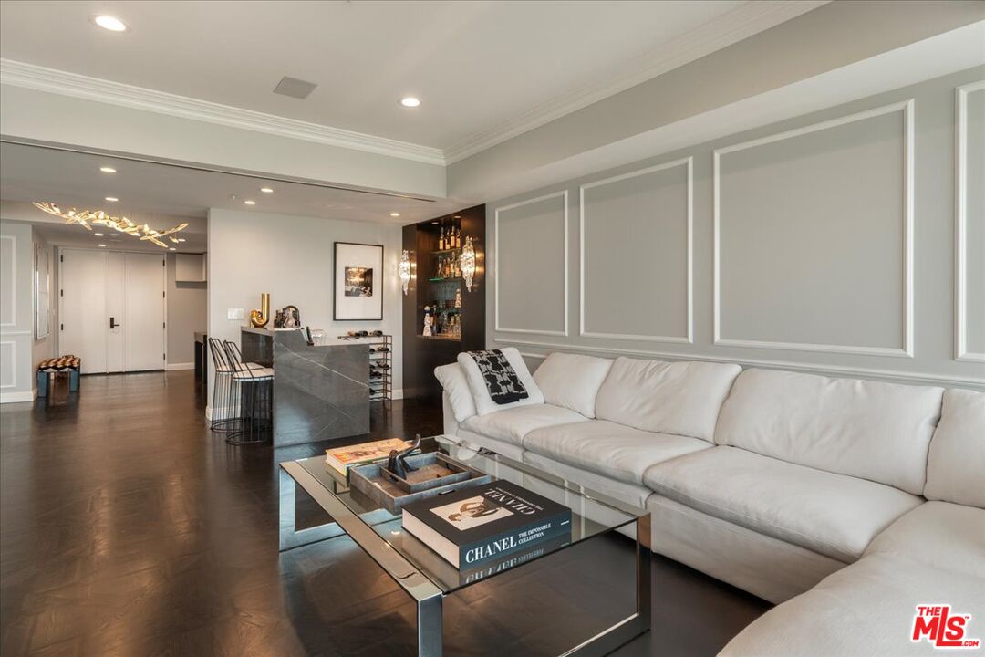 MLS #25528423 image #3