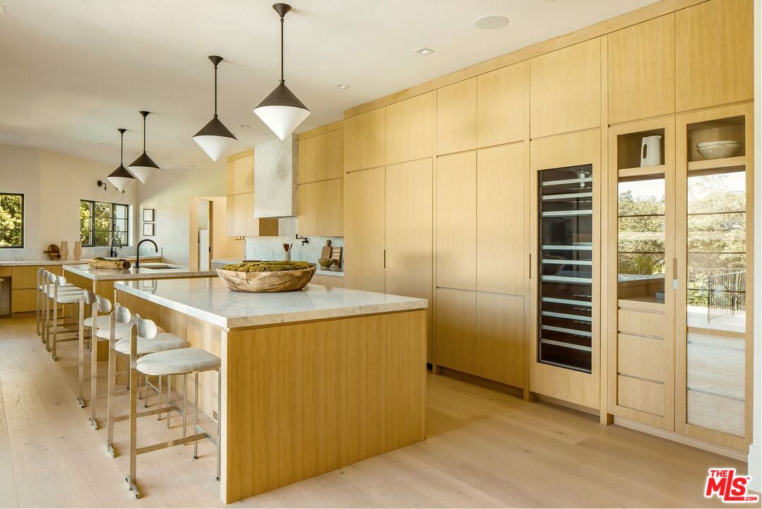 MLS #25528489 image #12