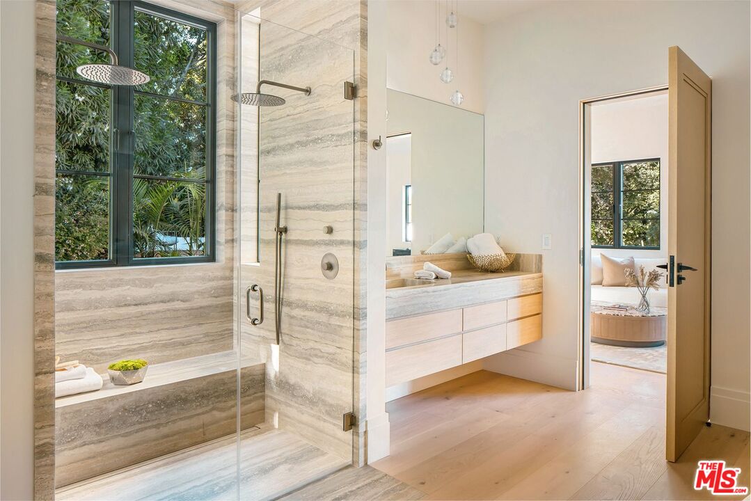 MLS #25528489 image #18