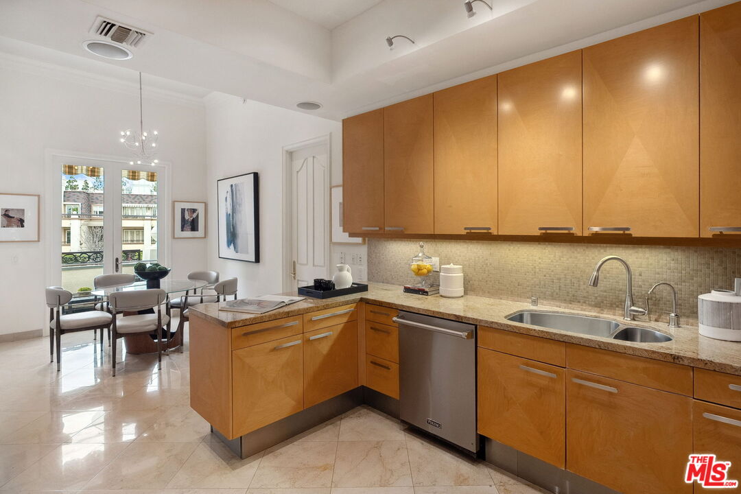 MLS #25528505 image #13