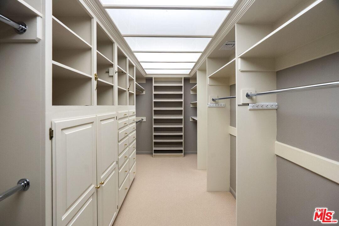 MLS #25528505 image #30