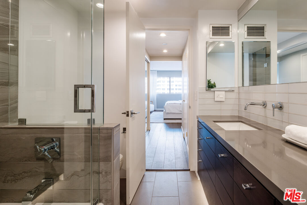 MLS #25528863 image #18