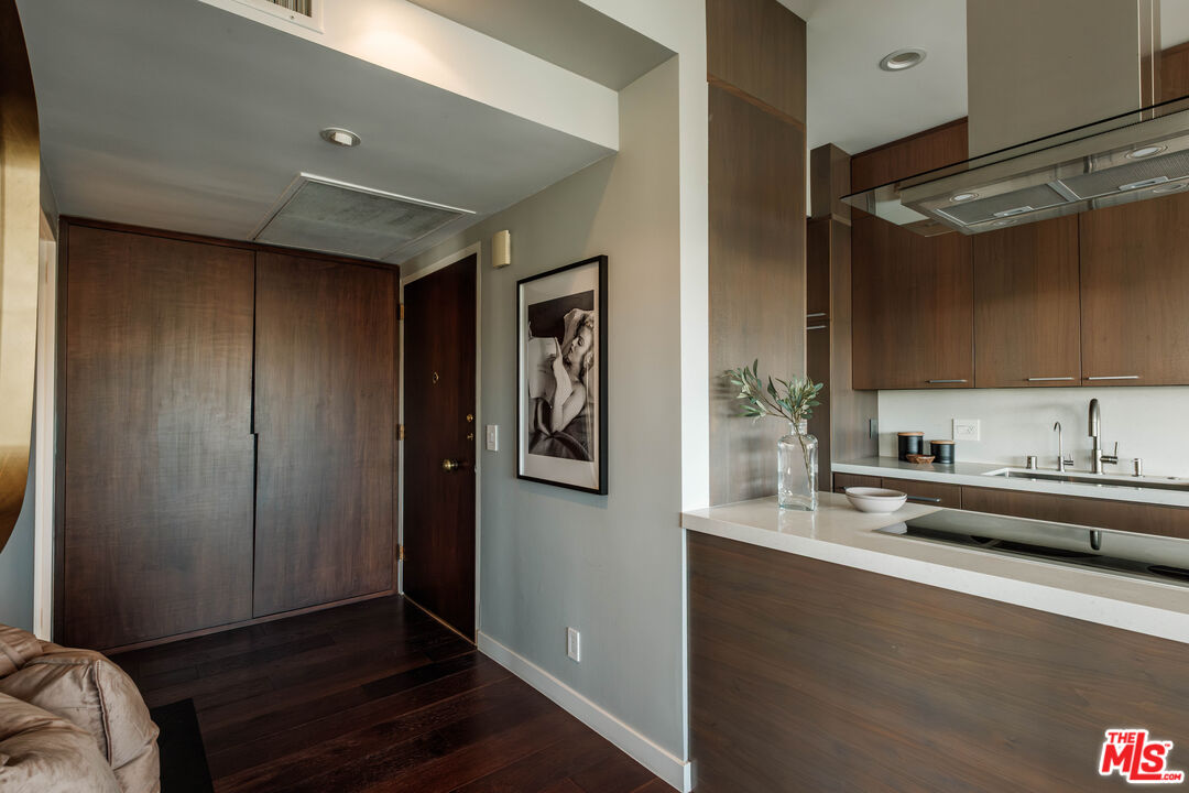 MLS #25528863 image #1