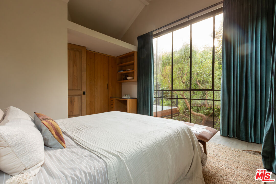 MLS #25529393 image #38