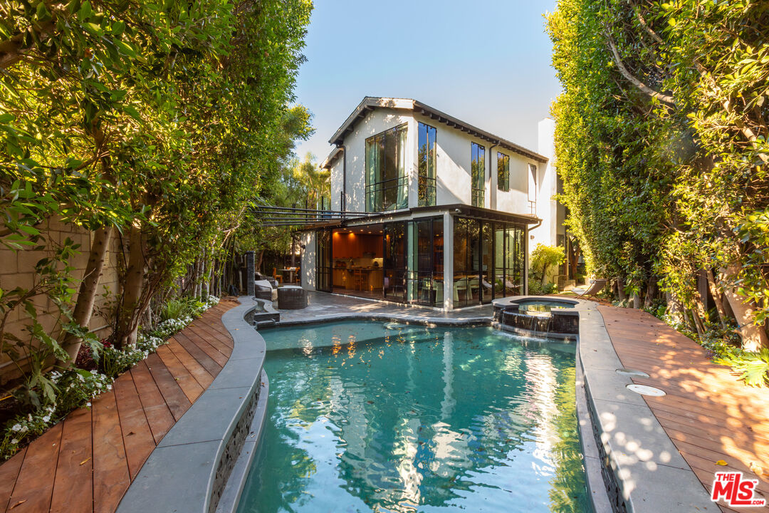 MLS #25529393 image #42