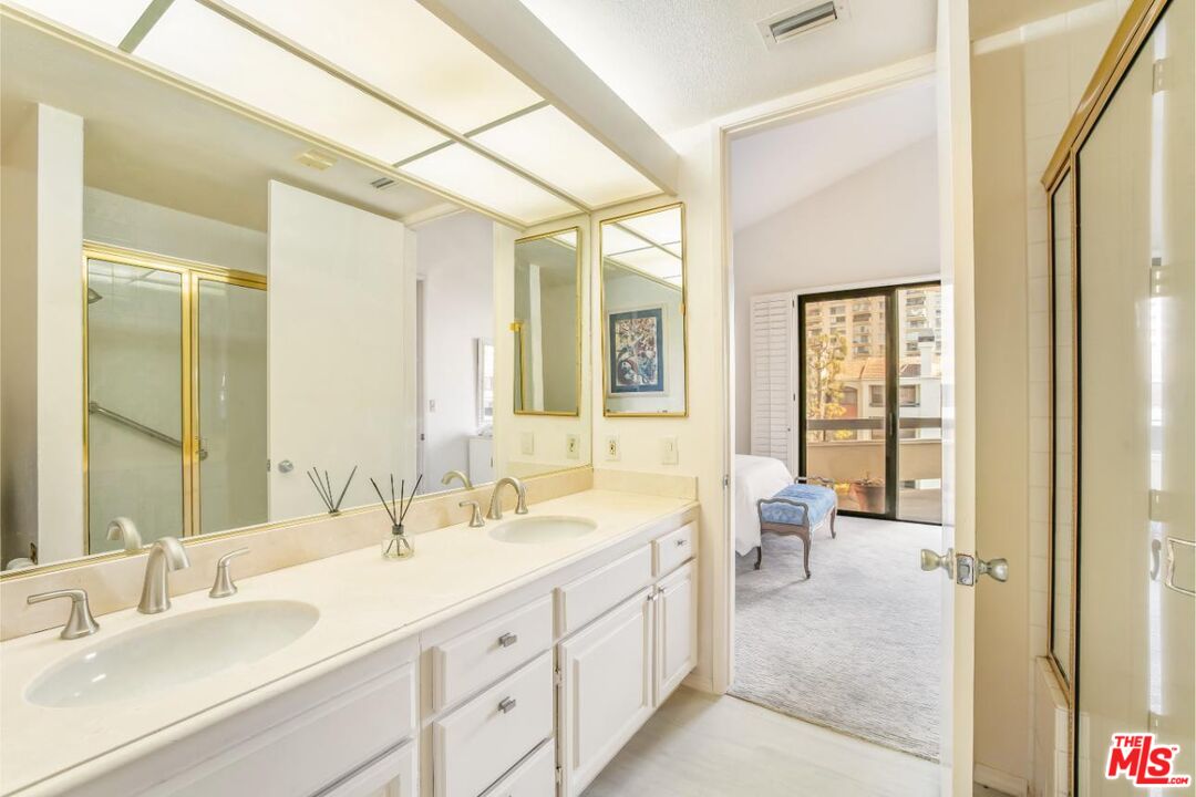 MLS #25529803 image #20