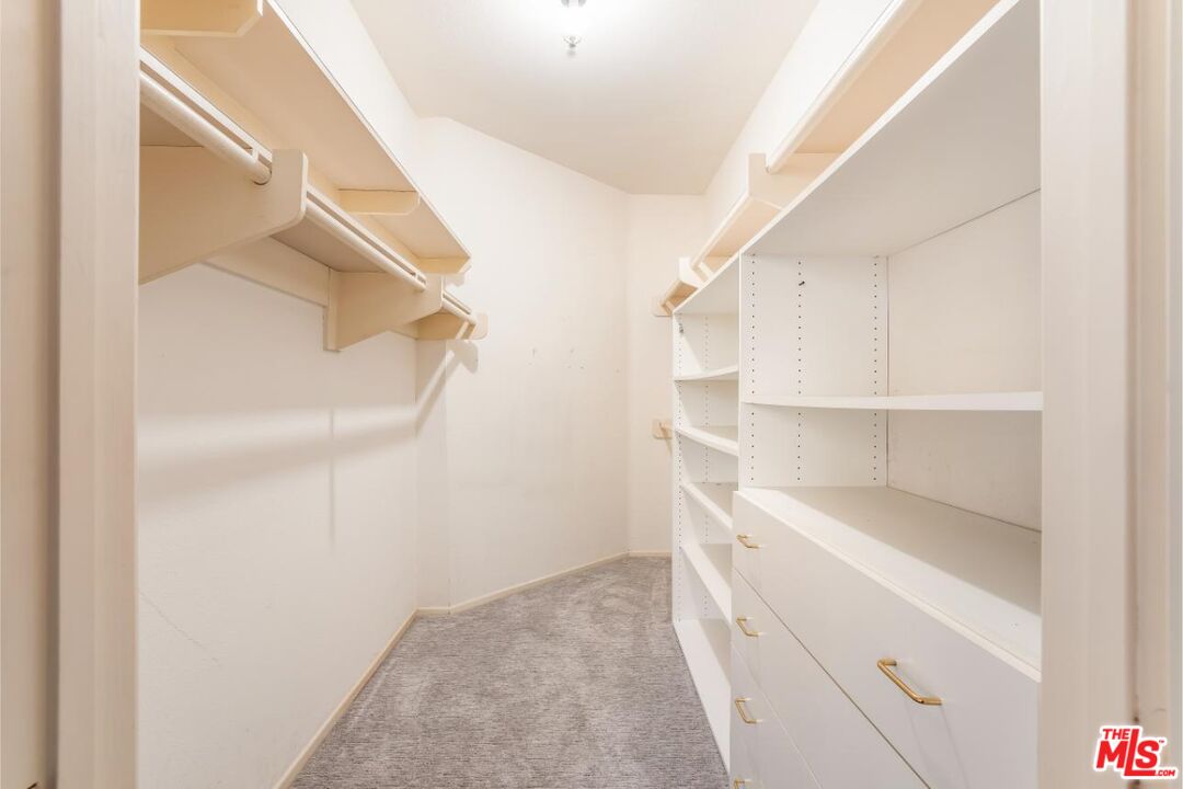 MLS #25529803 image #21