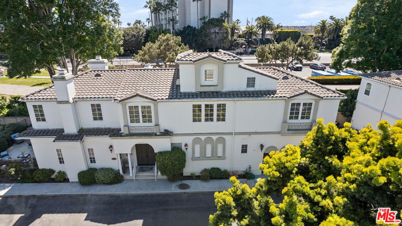 MLS #25530315 image #2