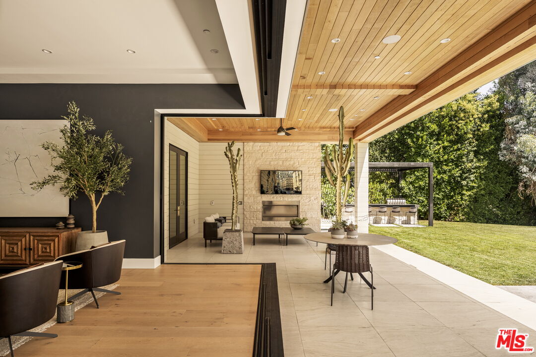 MLS #25531081 image #14