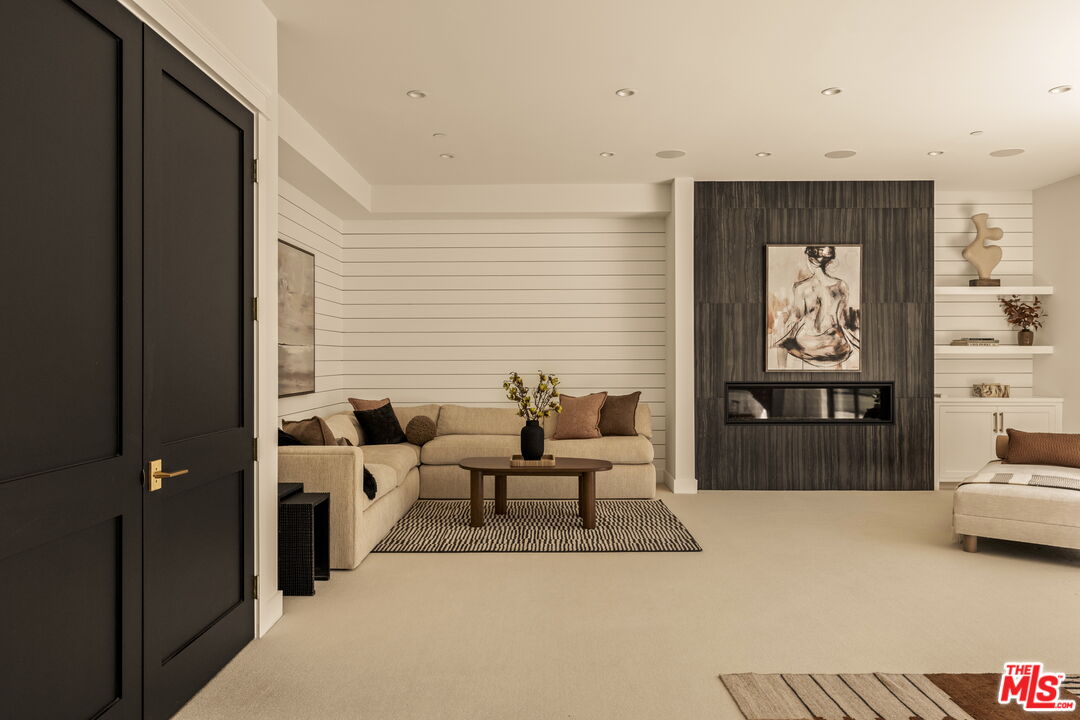 MLS #25531081 image #27