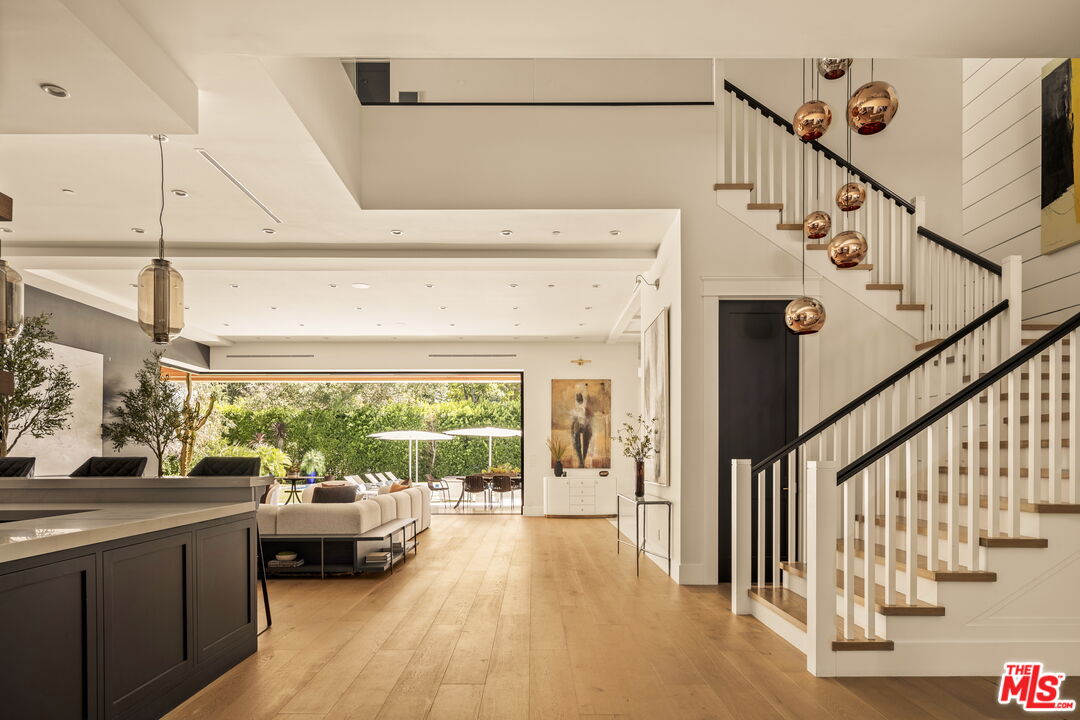 MLS #25531081 image #0