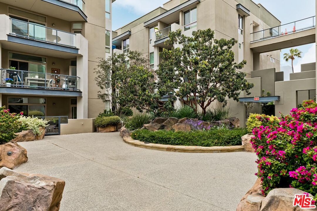 MLS #25531233 image #19