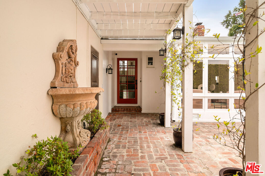 MLS #25531321 image #3