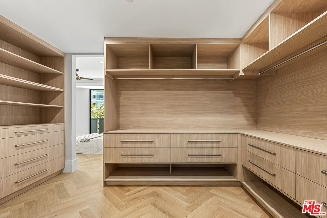 MLS #25531355 image #21