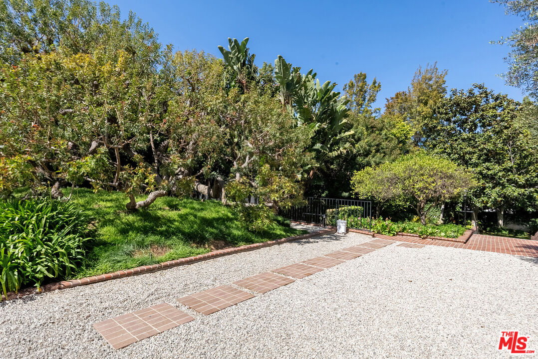 MLS #25531355 image #38