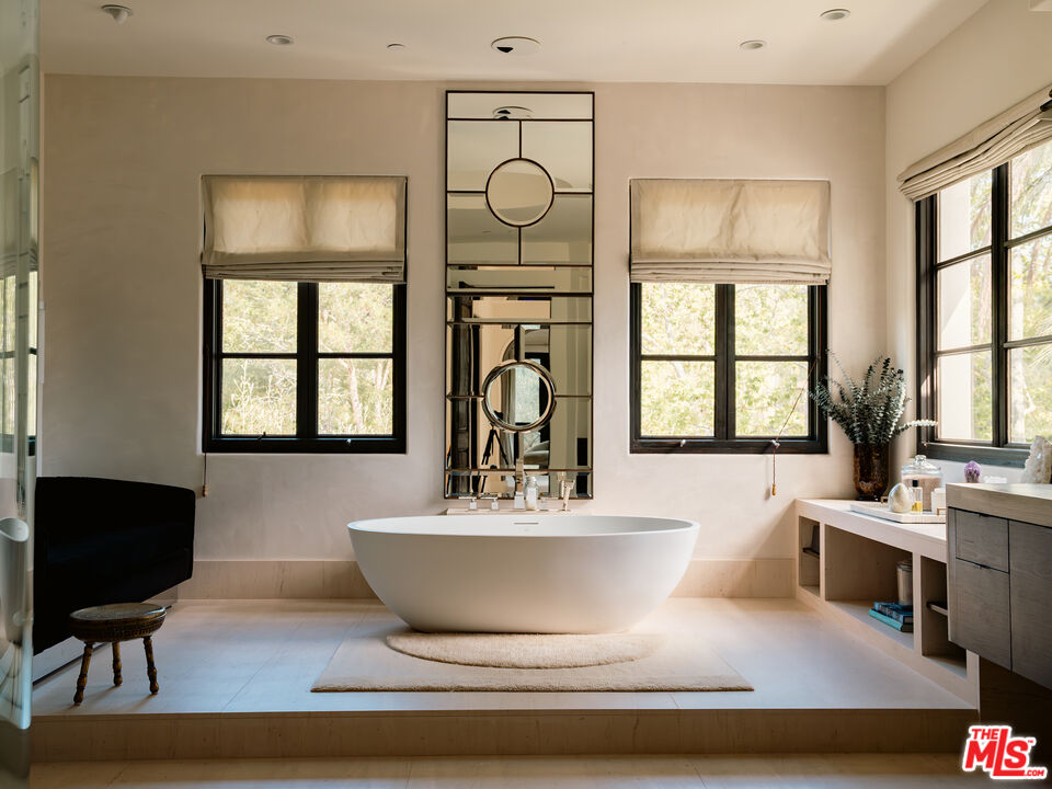 MLS #25531613 image #18