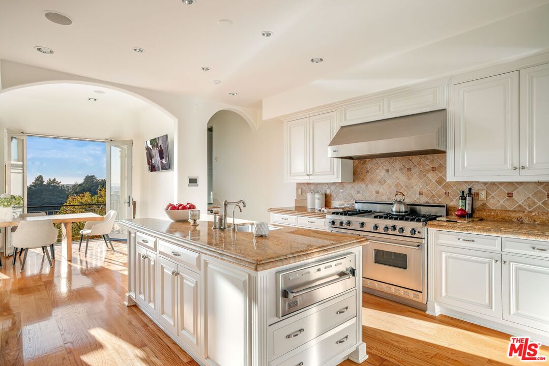 MLS #25532337 image #14