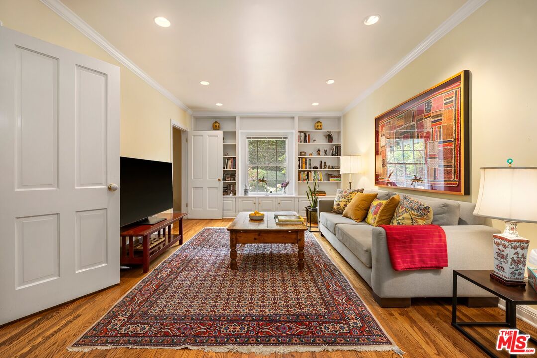 MLS #25532383 image #10