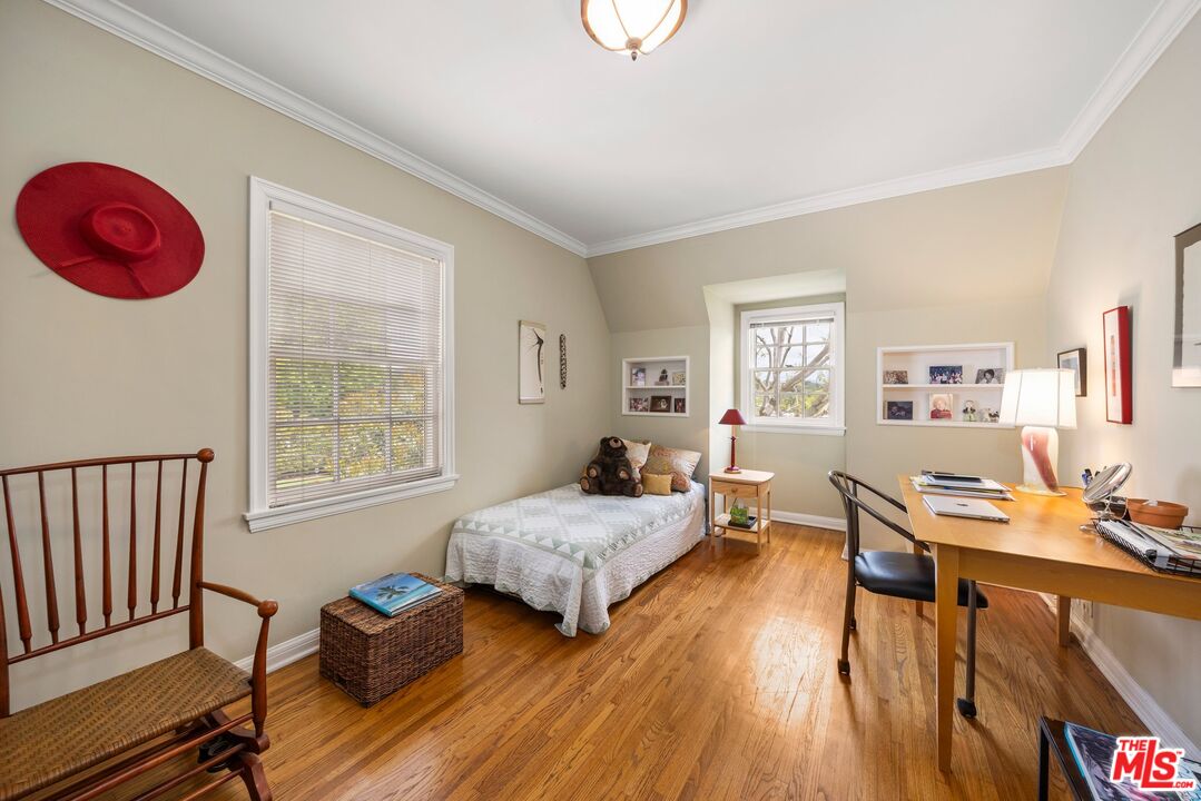 MLS #25532383 image #17