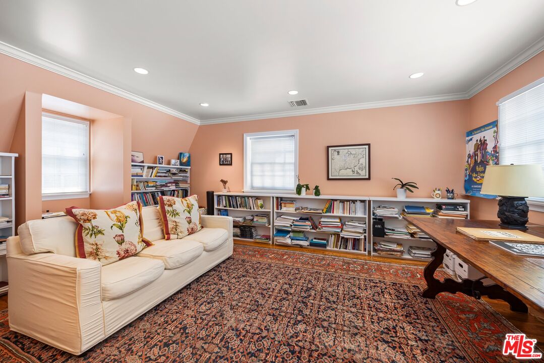 MLS #25532383 image #18