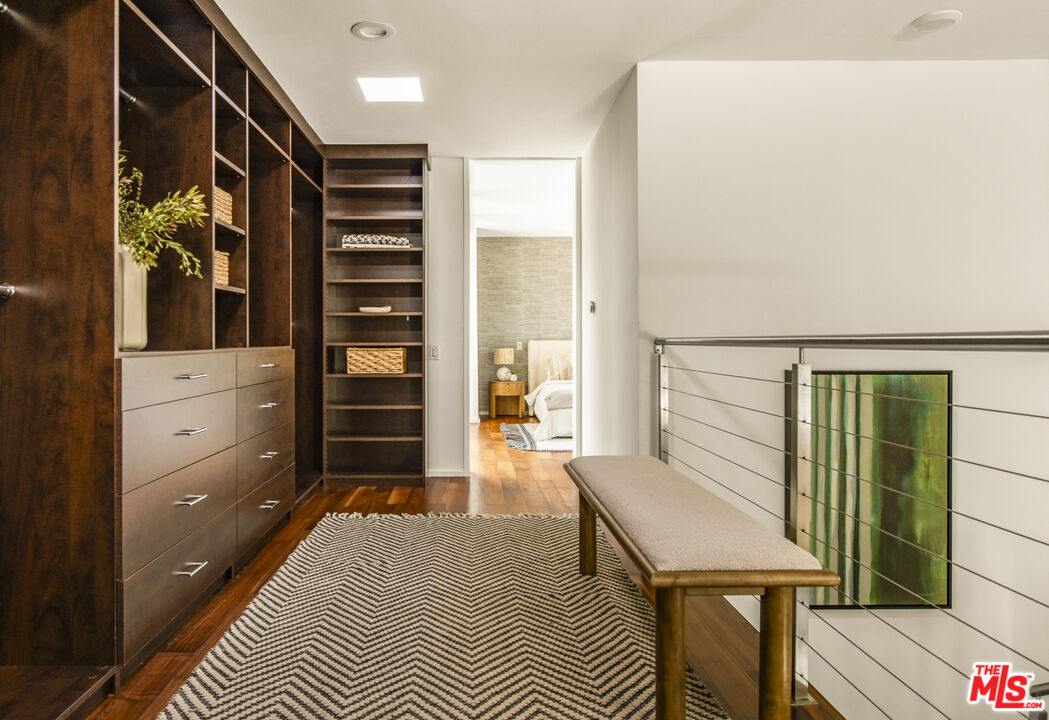 MLS #25532389 image #9