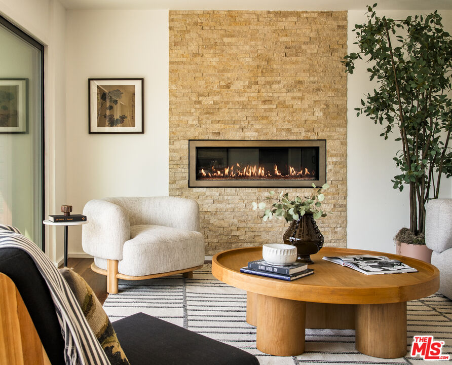 MLS #25532389 image #3