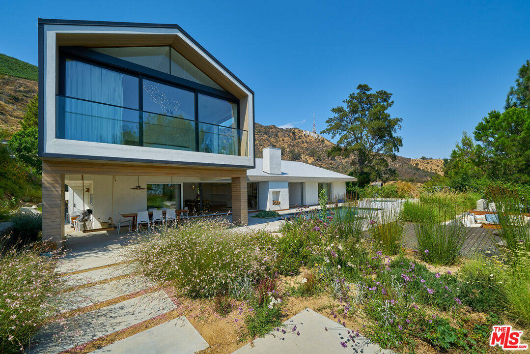 MLS #25532541 image #0