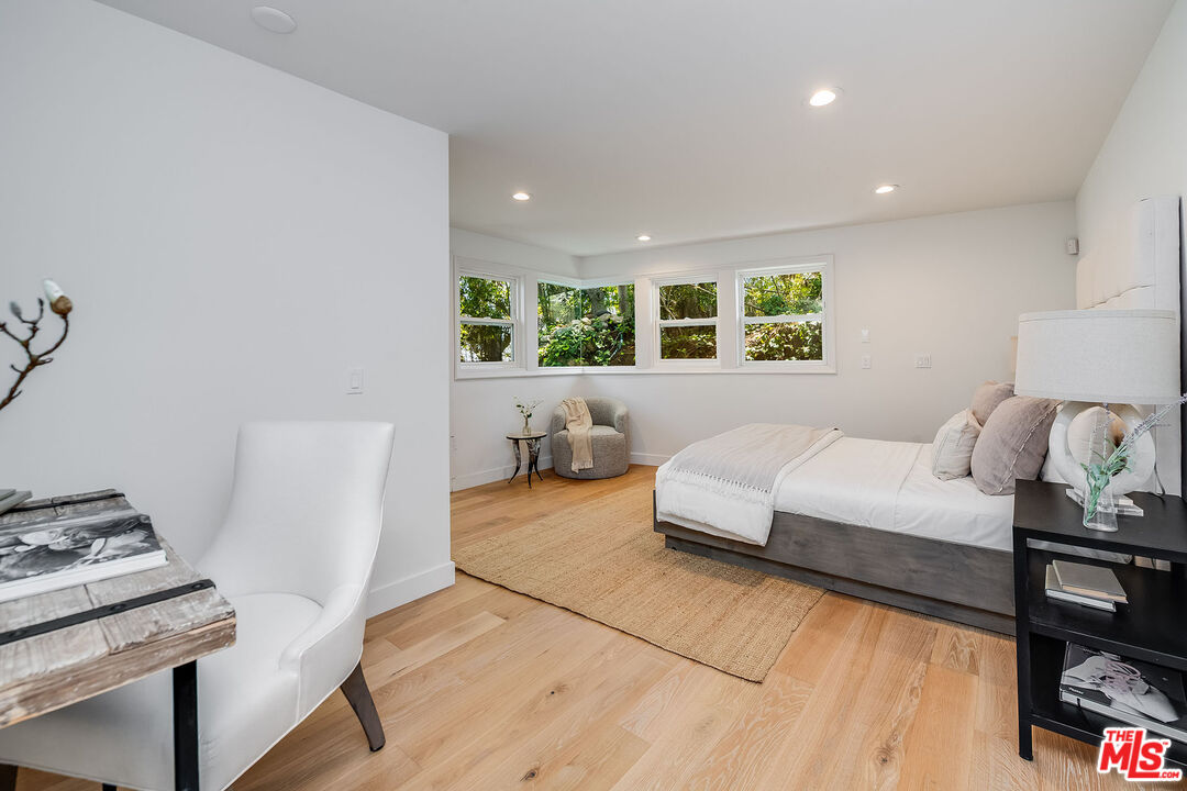 MLS #25532555 image #34