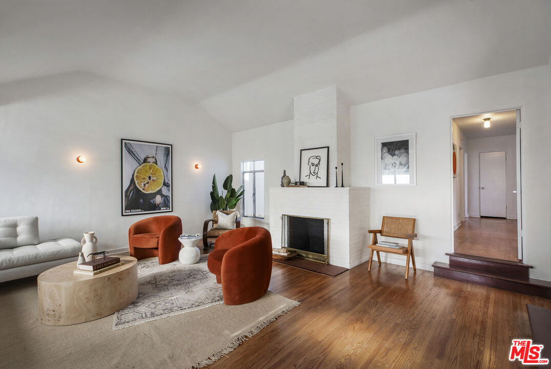 MLS #25532689 image #10