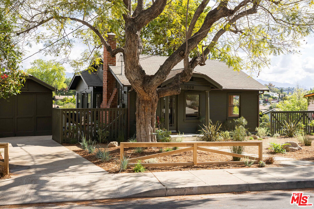 MLS #25532955 image #0