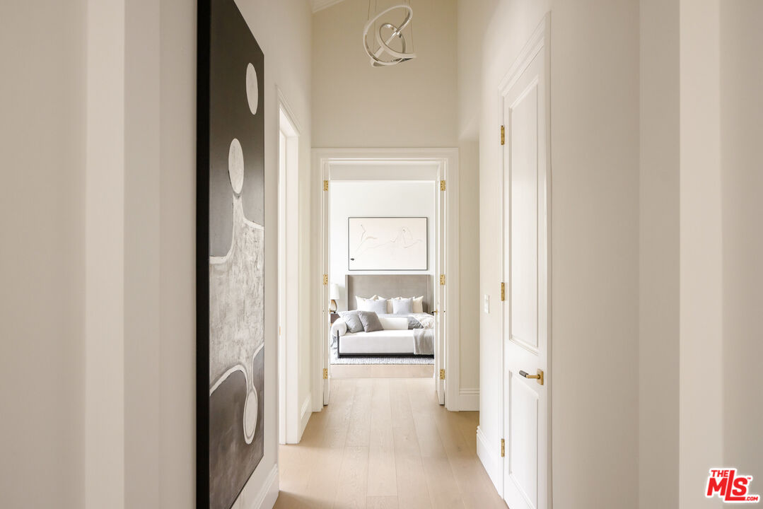 MLS #25533041 image #24