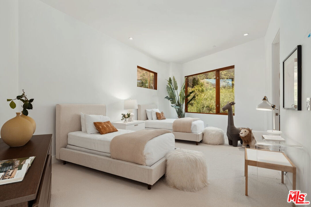 MLS #25533161 image #13