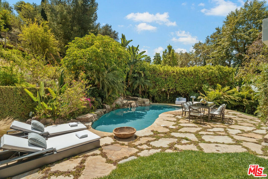 MLS #25533161 image #17