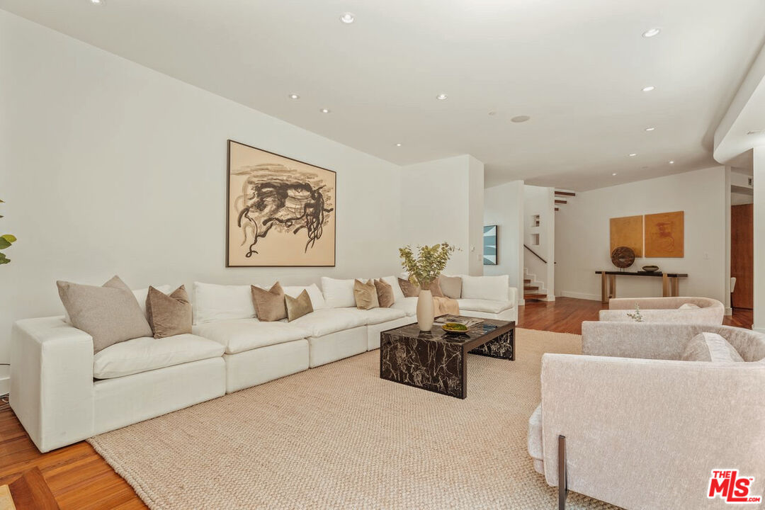 MLS #25533161 image #8